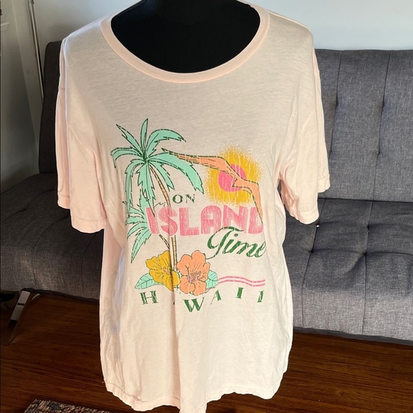 Midnight Rider Tops - Midnight Rider x Anthropologie Island Time Graphic Tee Size Large